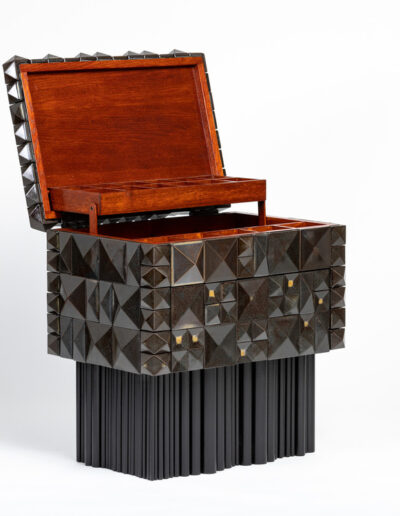 Meteorit jewelery box and tabouret 2022